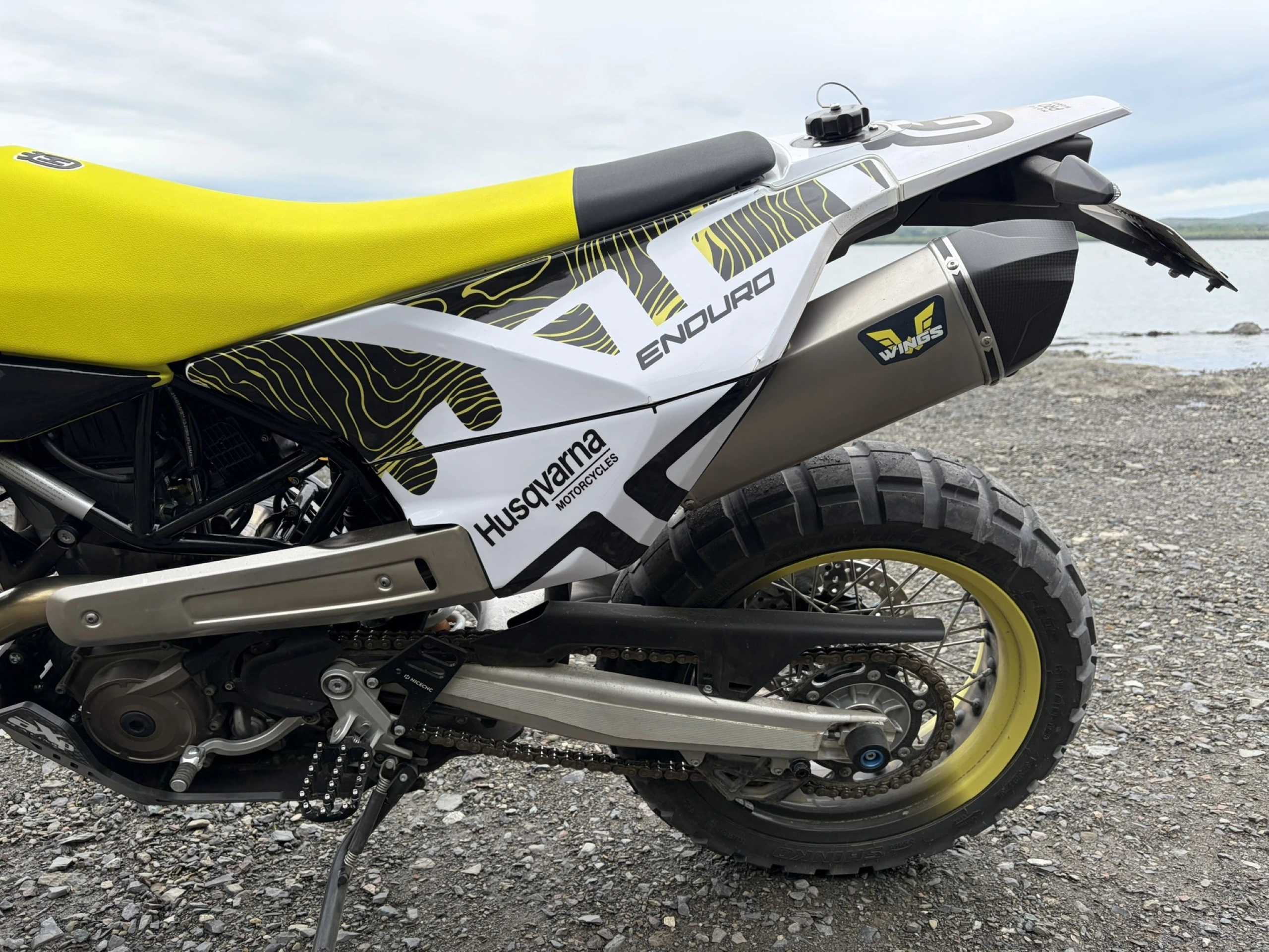 HUSQVARNA - 701 - SUPERMOTO - ENDURO - 4